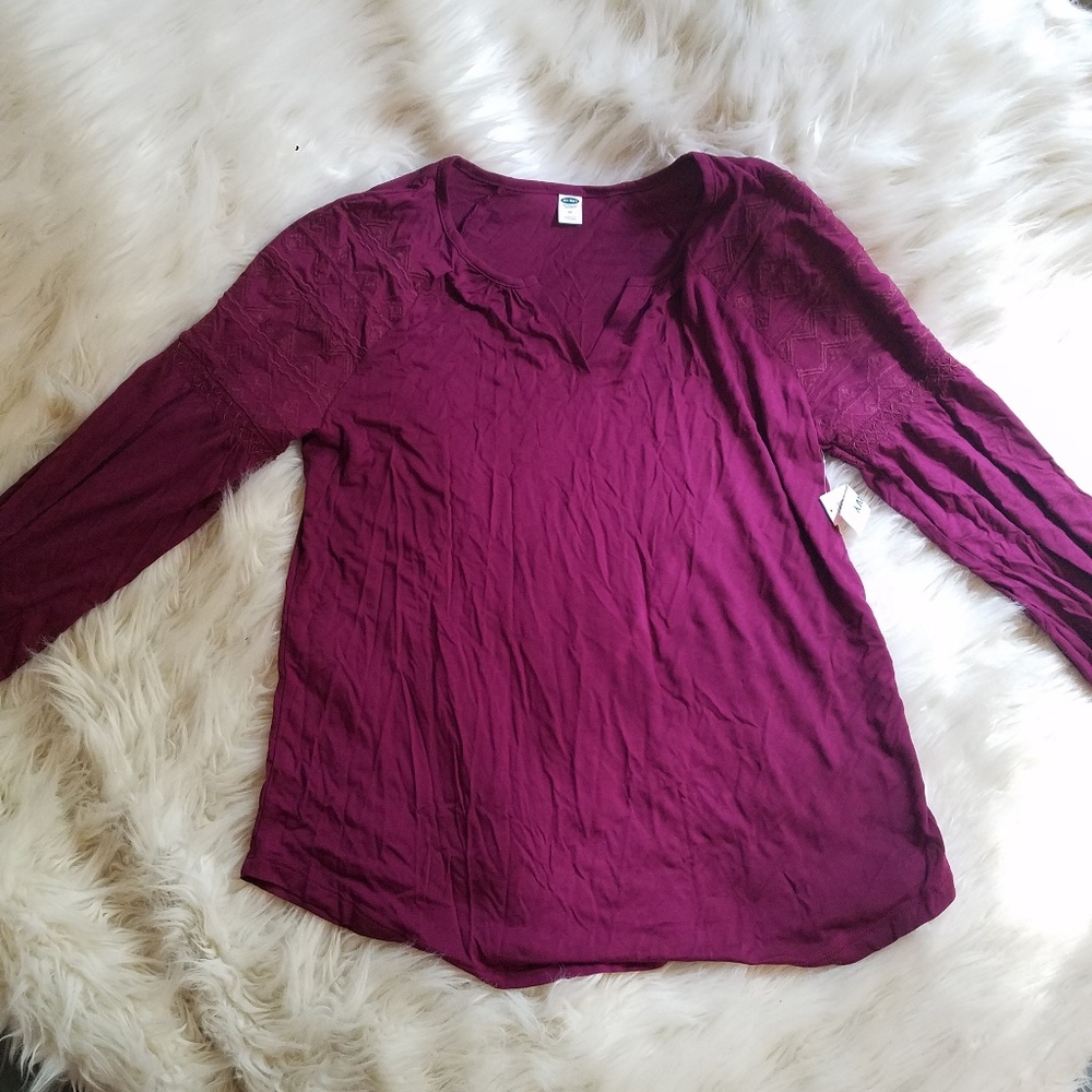 DEAL: 3x$15 Old Navy Long Sleeve